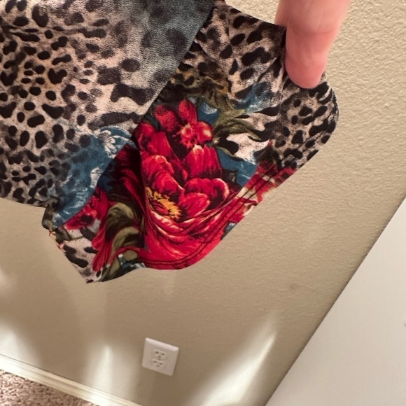Now N Forever Boho Artsy Mixed Media Tunic 3/4 Sleeve Floral Animal Print Size M - Picture 8 of 8